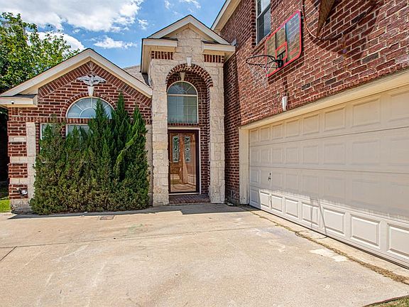 2nd image of 4905 Sailwind Dr