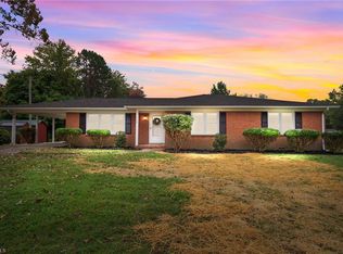 206 Briarcliff St, Lexington, NC 27292