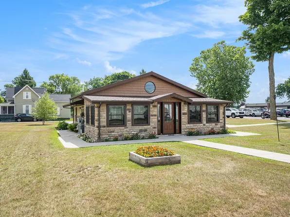 200 E 3rd St, Hersey, MI 49639