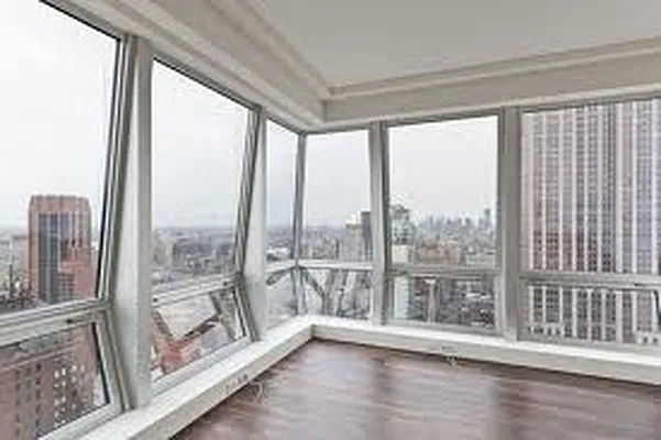 Rented by Manhattan Spaces | media 24