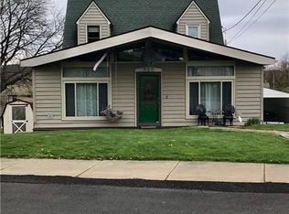 320 7th Street Ext, New Kensington, PA