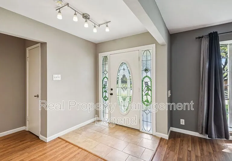 13425 Janwood Ln — Photo 18