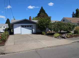 549 17th St, Springfield, OR 97477