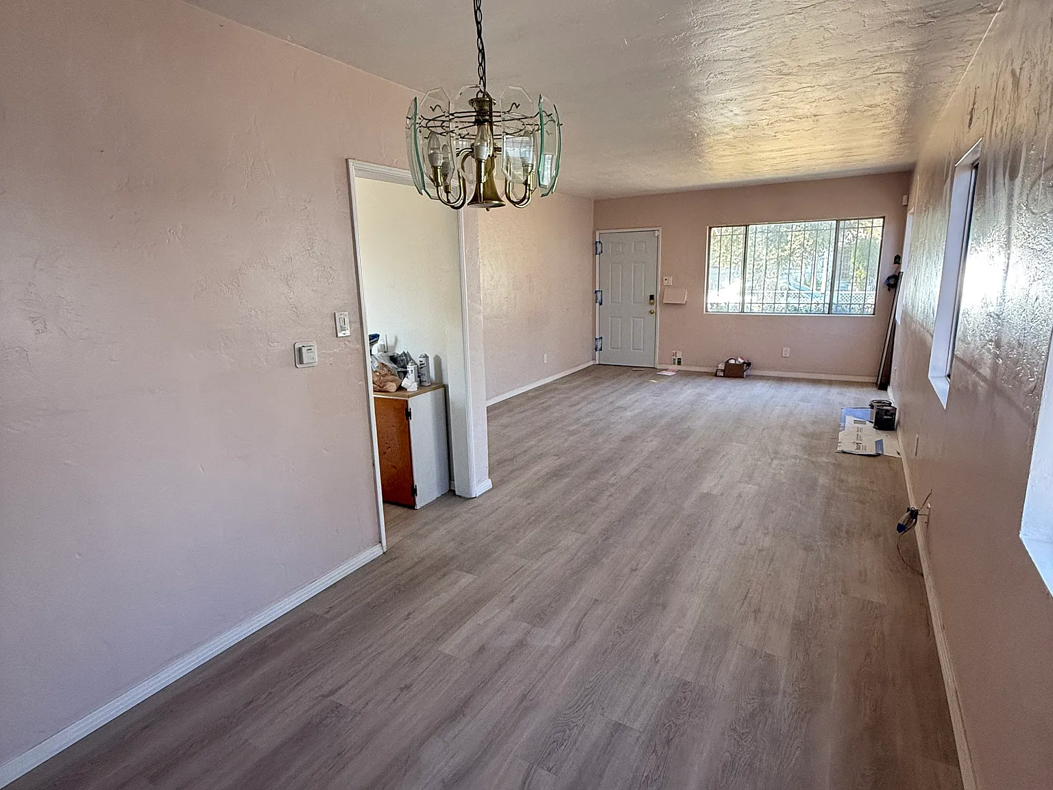 1479 W Evans St — Photo 2