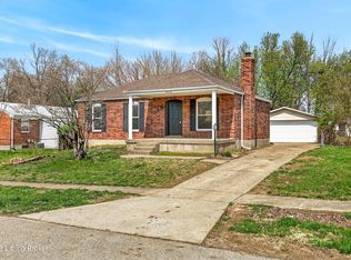 10110 Closterwood Dr, Louisville, KY 40229