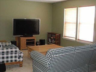 3rd image of 4159 Keeneland Cir