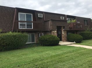 11611 197th St APT 4, Mokena, IL 60448