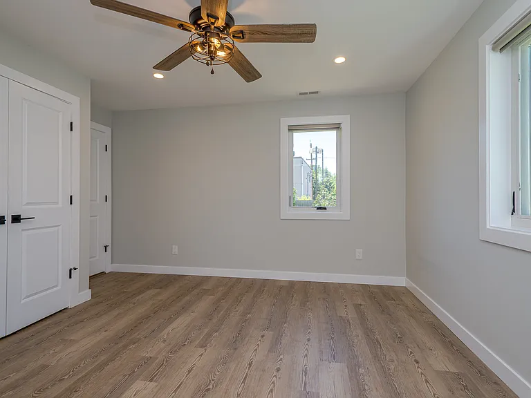 92 Pennwood Dr — Photo 11