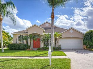 8605 Brookway Cir, Tampa, FL 33635