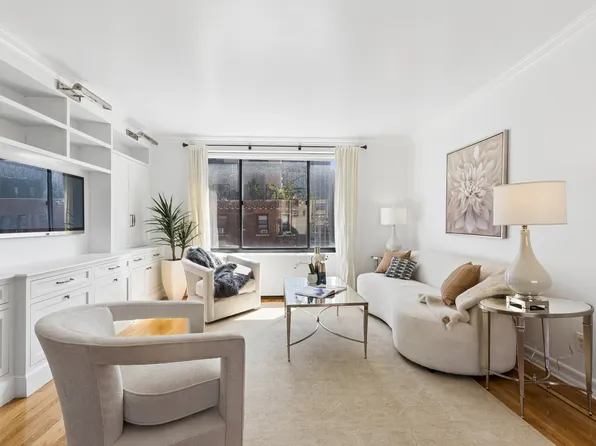 134 East 93rd Street image 1 of 12