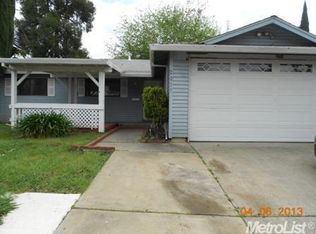 2217 Zinfandel Dr, Rancho Cordova, CA 95670