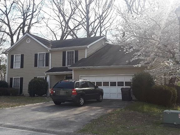 3rd image of 680 Hunters Creek Ln