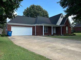 82 Oxford Dr, Atoka, TN 38004