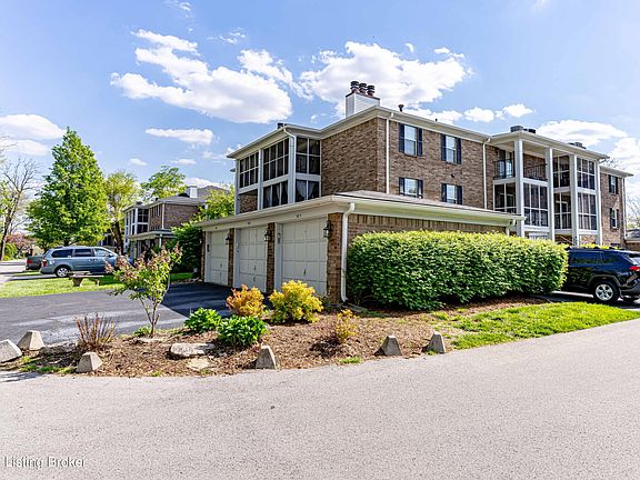 5th image of 707 Donard Park Ave #707