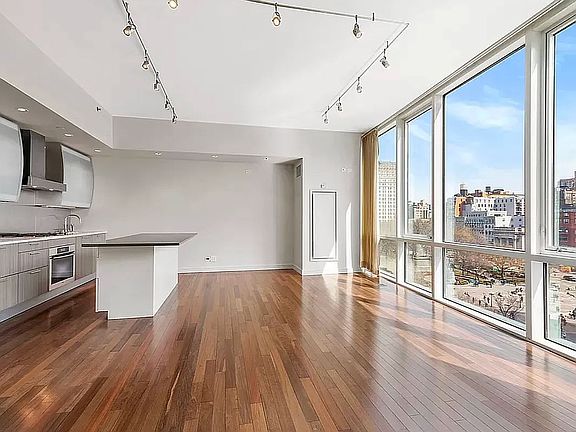 2nd image of 8 Union Sq S Unit 7BB