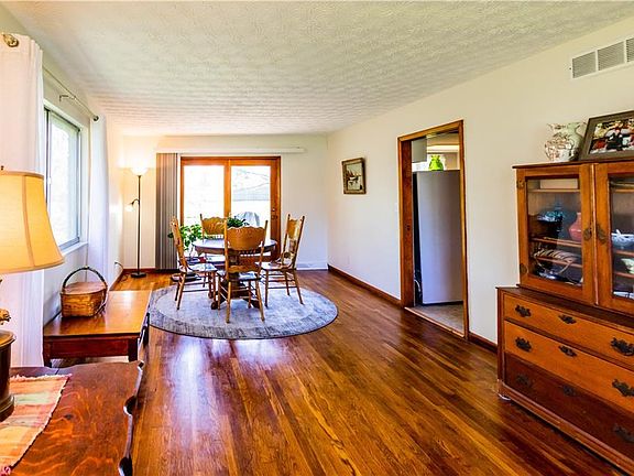4th image of 8639 Lagrotte Dr