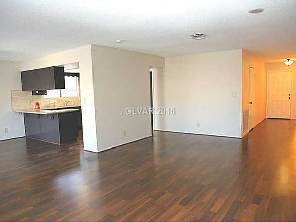 2nd image of 3460 E Hacienda Ave
