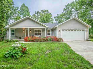 359 Youngs Ford Rd, Jamestown, TN 38556