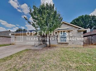 507 Nita Ln, Euless, TX 76040