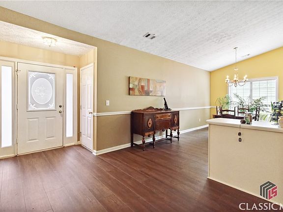 2nd image of 2775 Dogwood Creek Parkway