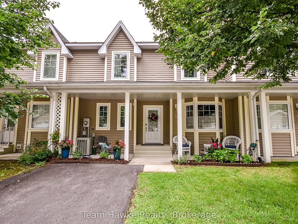 1st image of 26 Drummond Dr