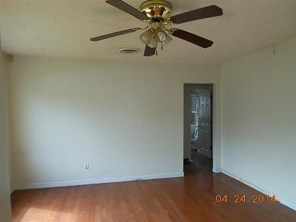 2nd image of 441 Mary Ln