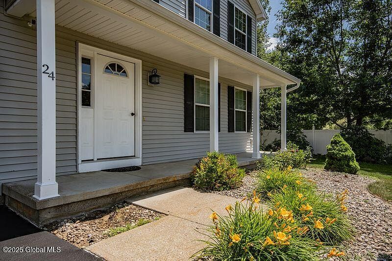 5th image of 24 Evanna Drive