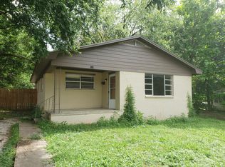 221 W 15th St, Ada, OK 74820