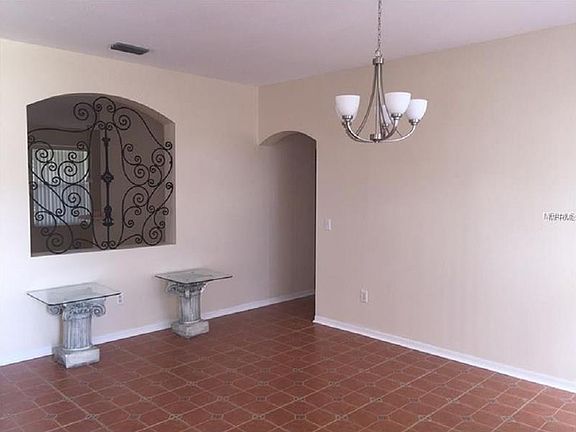 4th image of 10450 Ashley Oaks Dr