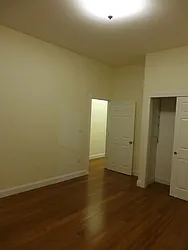 Rented by iList, LLC