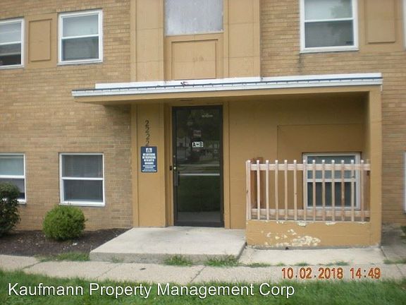4th image of 2222 Hoagland Ave APT A