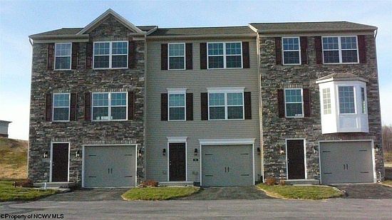 1st image of 40 Barrington Ct