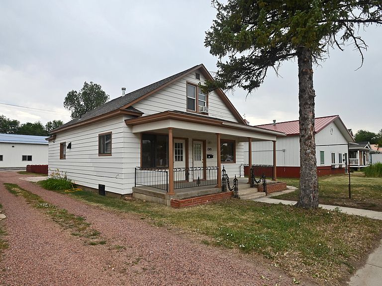 Listing photo 4