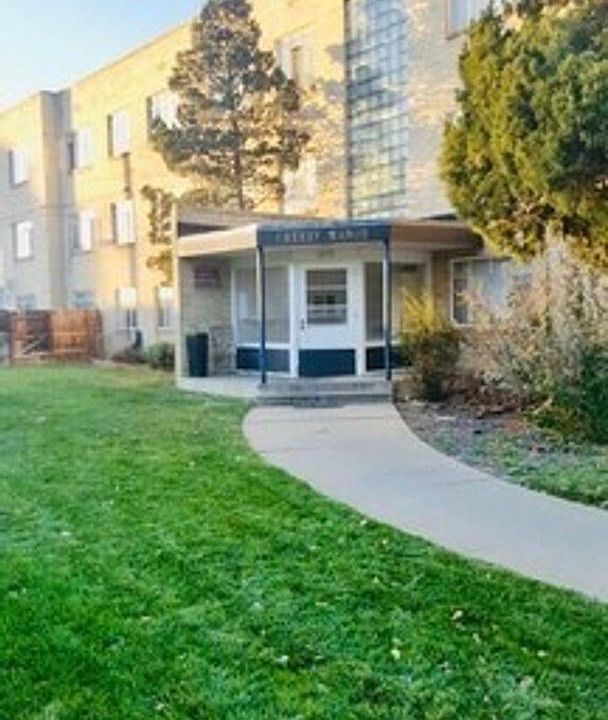 1st image of 1475 Cherry St #104