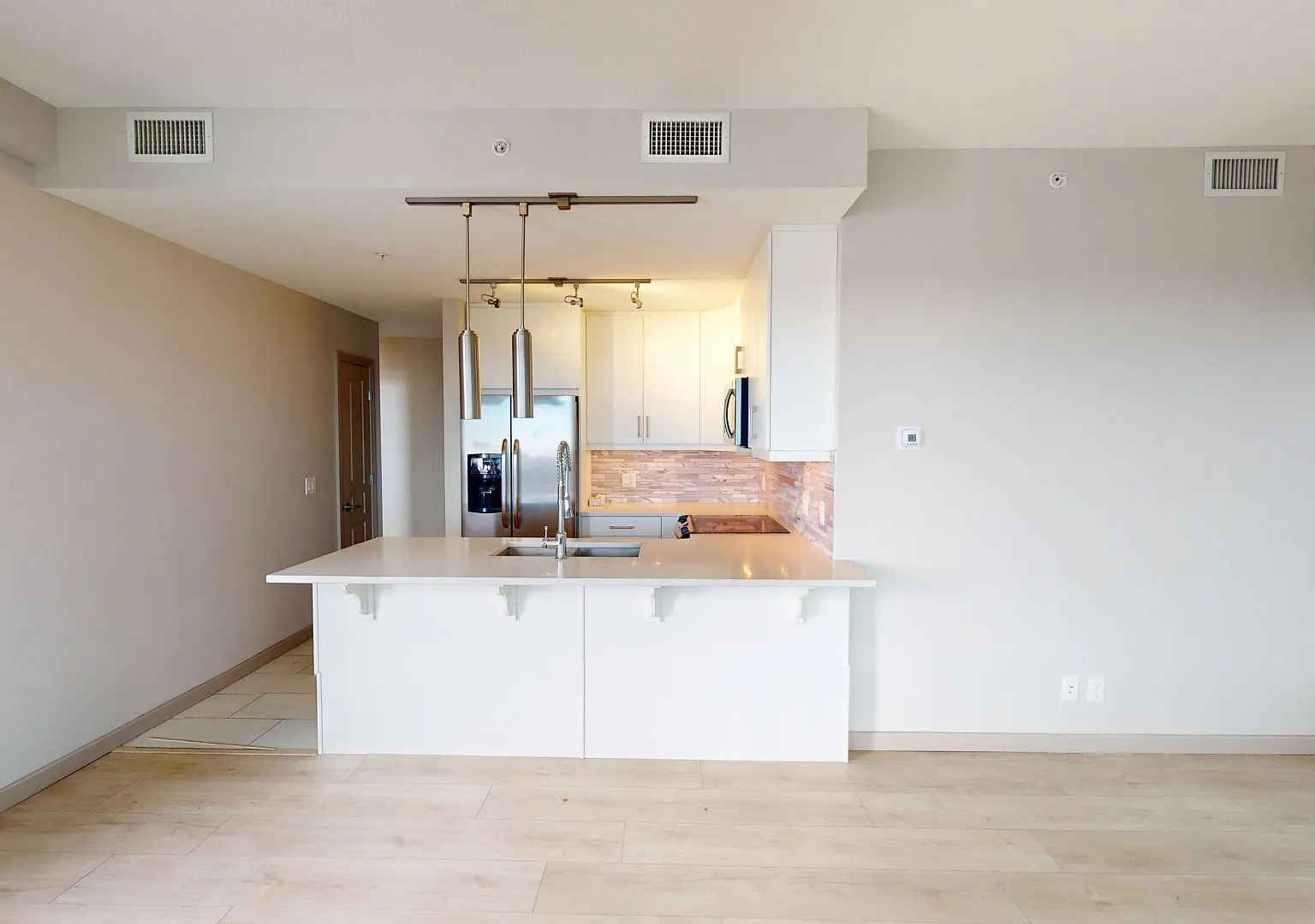2709 1 St Se — Photo 3