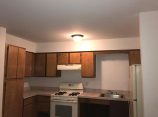 272 Cleveland Ave APT 3, Hartford, CT 06120
