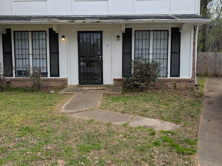 3884 Jasmine Dr — Photo 1