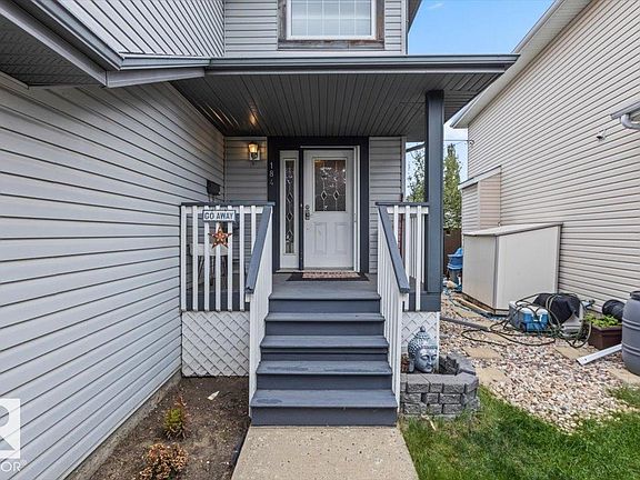 2nd image of 184 Foxboro Pl