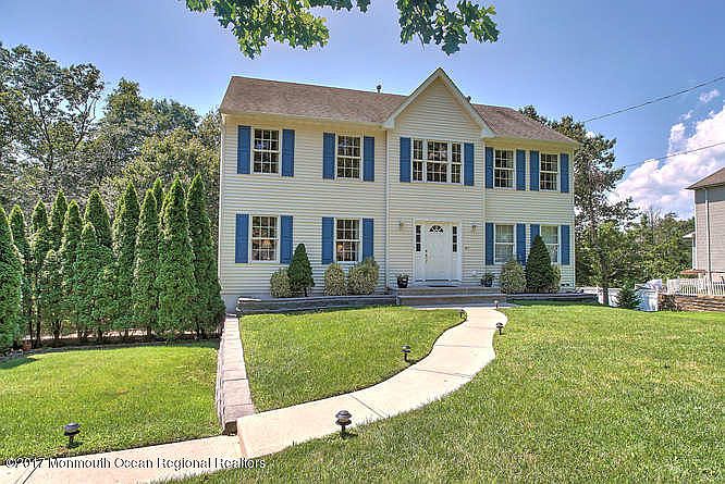 2nd image of 1657 Forge Pond Rd