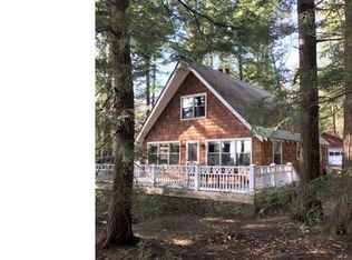 302 Timber Point Rd, Belgrade, ME 04917