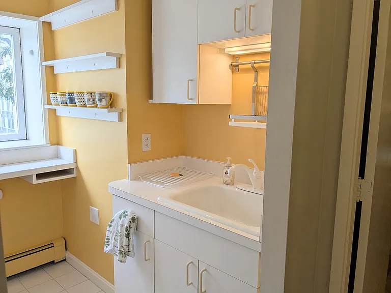 12 Inman St #33 — Photo 6