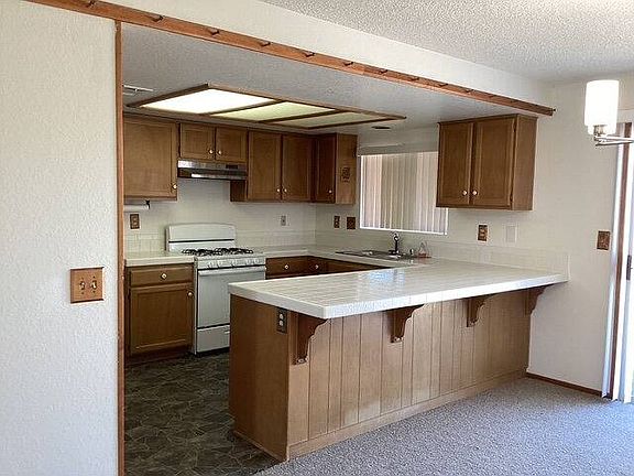 5th image of 37104 93rd St E