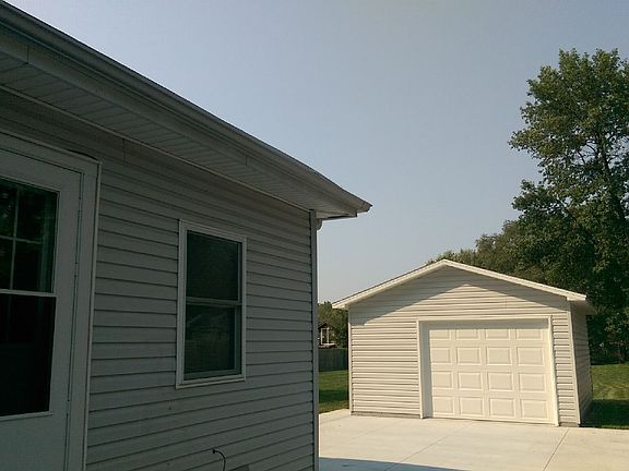 2nd image of 2640 Ave L