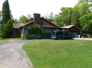 606 N Elmhurst Rd, Prospect Heights, IL 60070