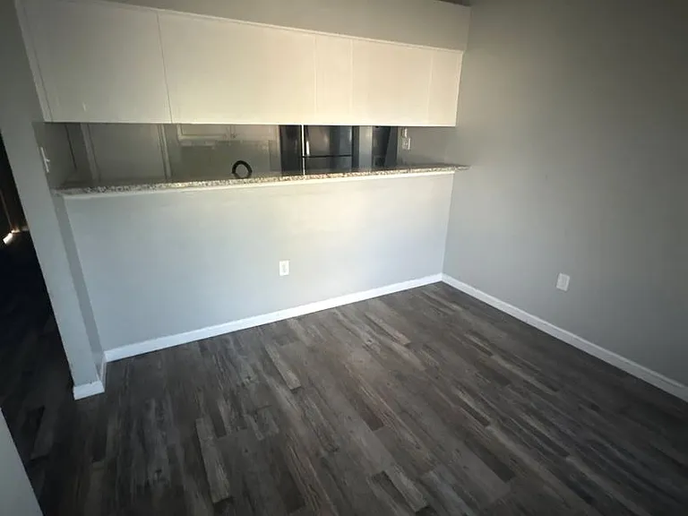 5416 Spring Willow Dr — Photo 4