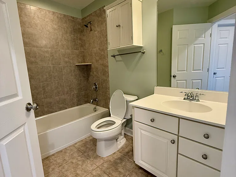 Upstairs Bathroom