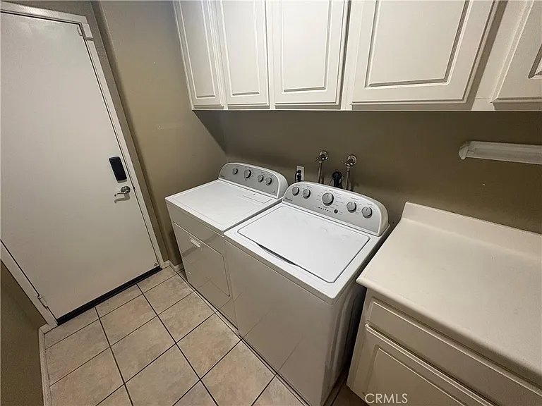 29130 Portland Ct — Photo 31