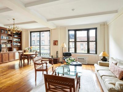 122 E 82nd St APT 6B, New York, NY, 10028