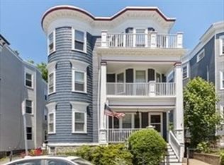 41 S Munroe Ter, Dorchester, MA 02122