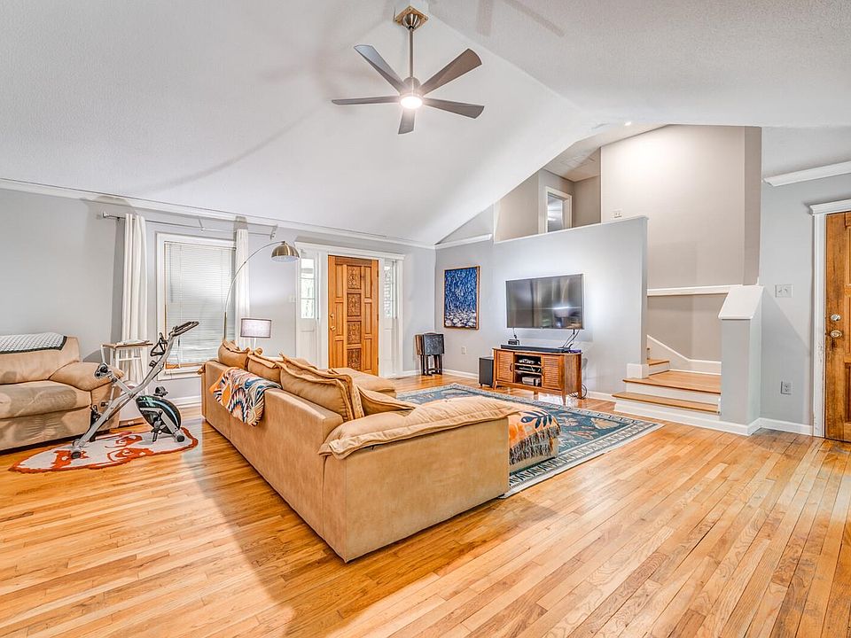 7th image of 8651 Baylor Rd